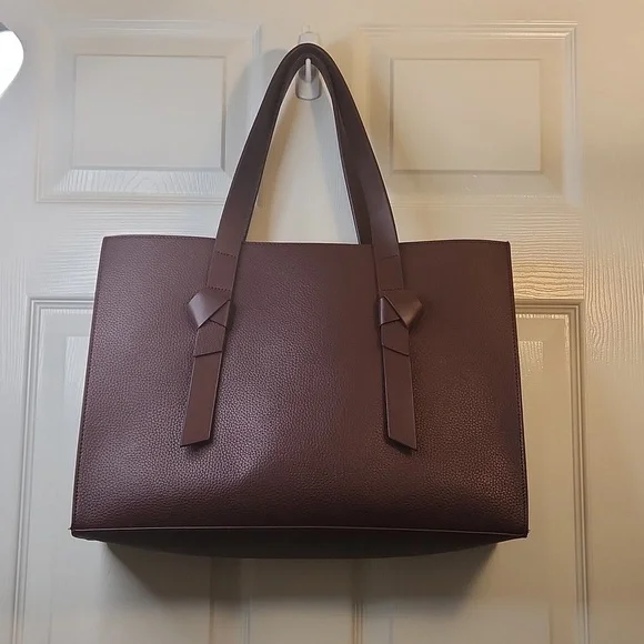 Rachel Zoe Burgandy Arialith in Bordo Vegan Leather Tote - Picture 5 of 9